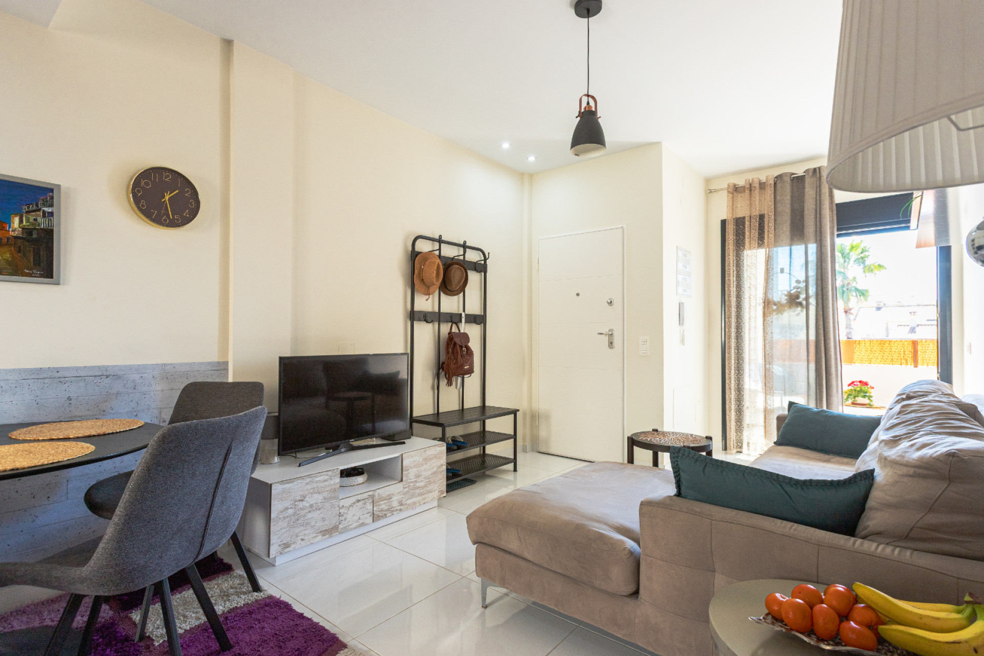 Resale - Apartment / Flat - Los Altos