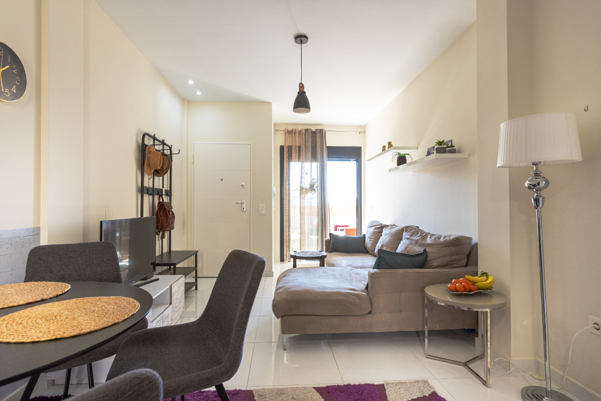 Resale - Apartment / Flat - Los Altos