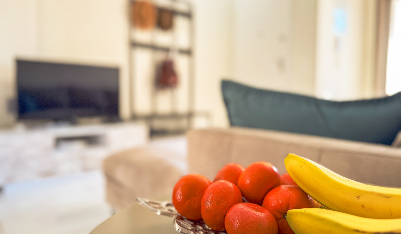 Resale - Apartment / Flat - Los Altos