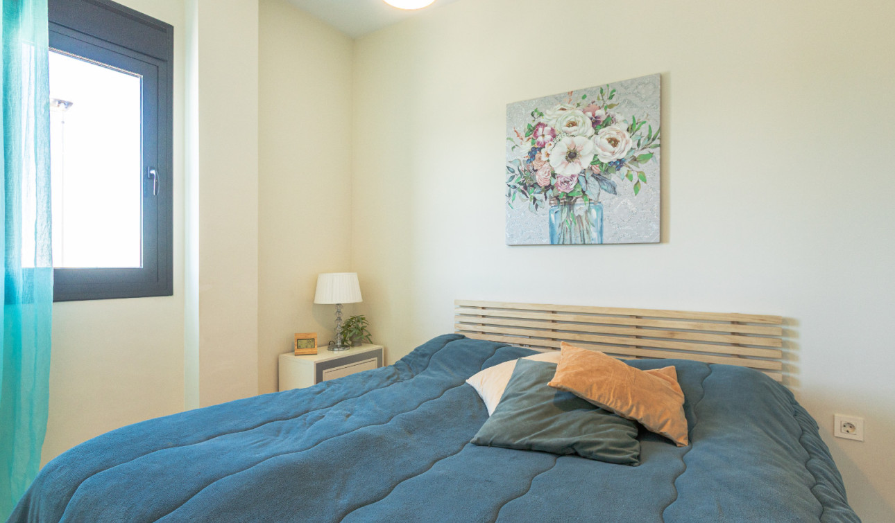 Resale - Apartment / Flat - Los Altos