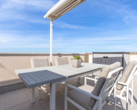 Resale - Apartment / Flat - Los Altos