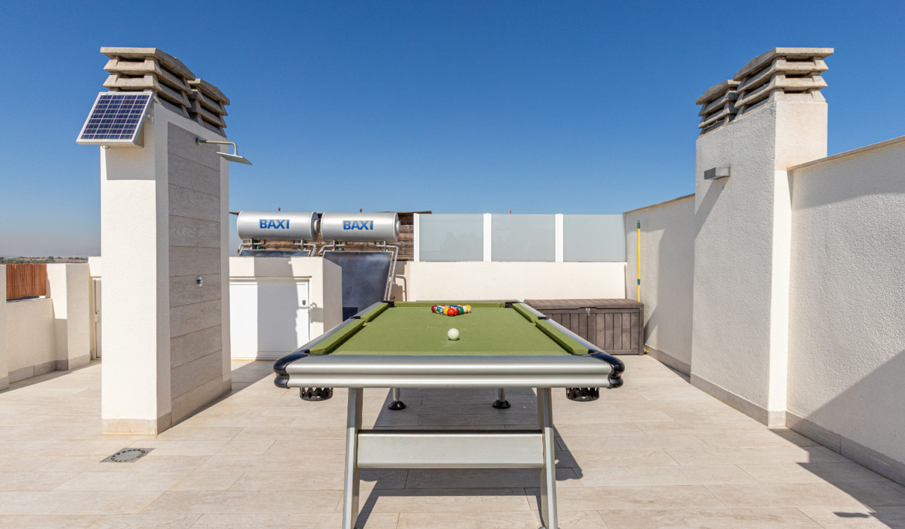 Resale - Apartment / Flat - Los Altos