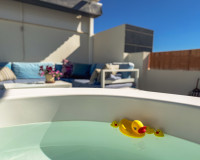 Resale - Apartment / Flat - Los Altos