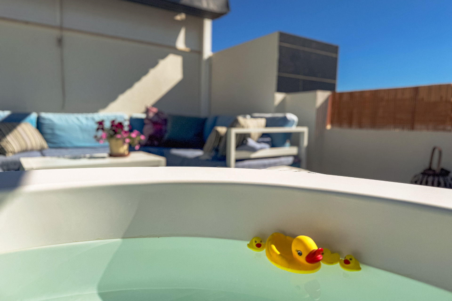 Resale - Apartment / Flat - Los Altos