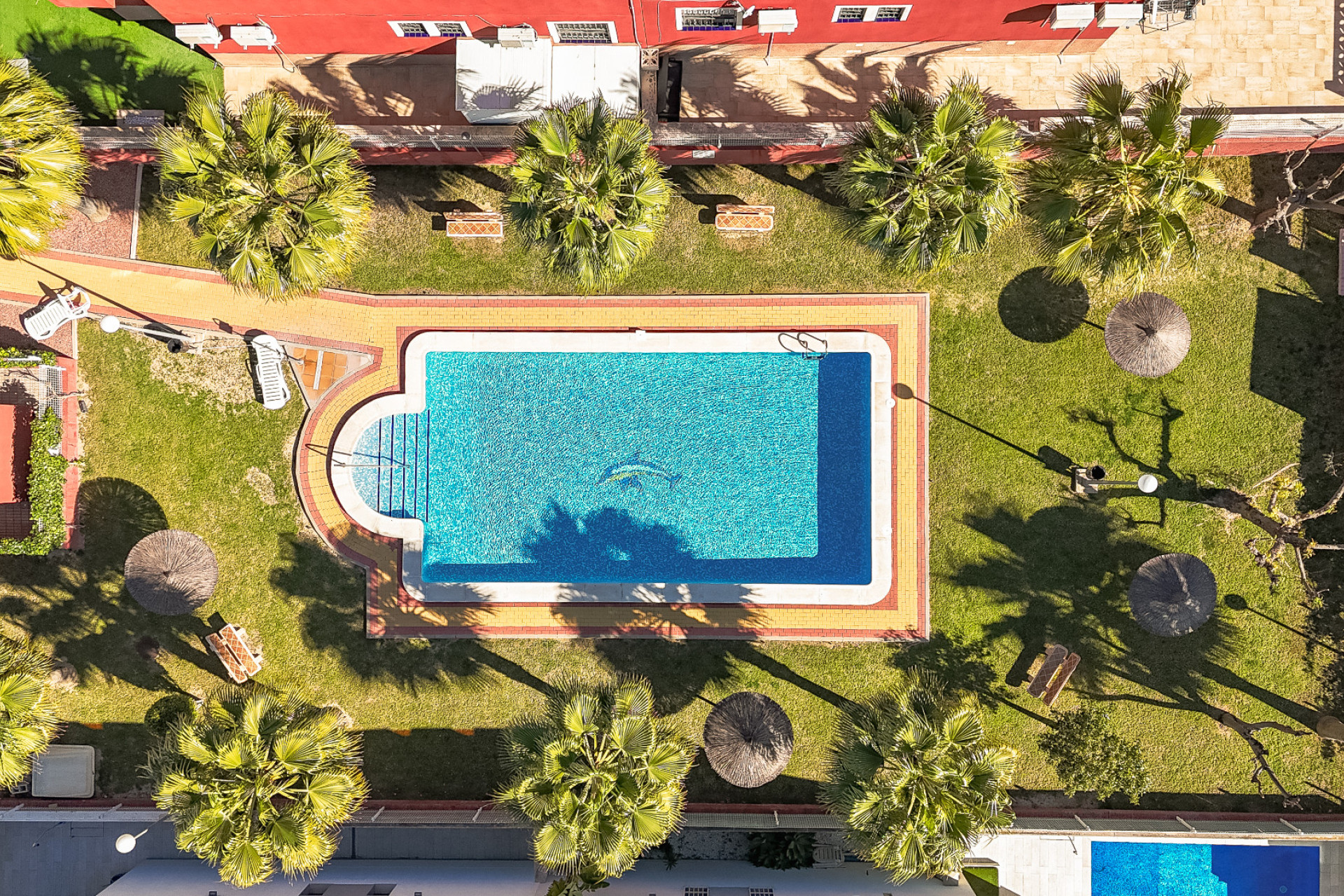 Resale - Apartment / Flat - Los Altos