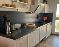 Resale - Apartment / Flat - Los Altos