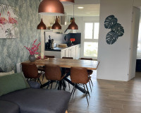Resale - Apartment / Flat - Los Altos
