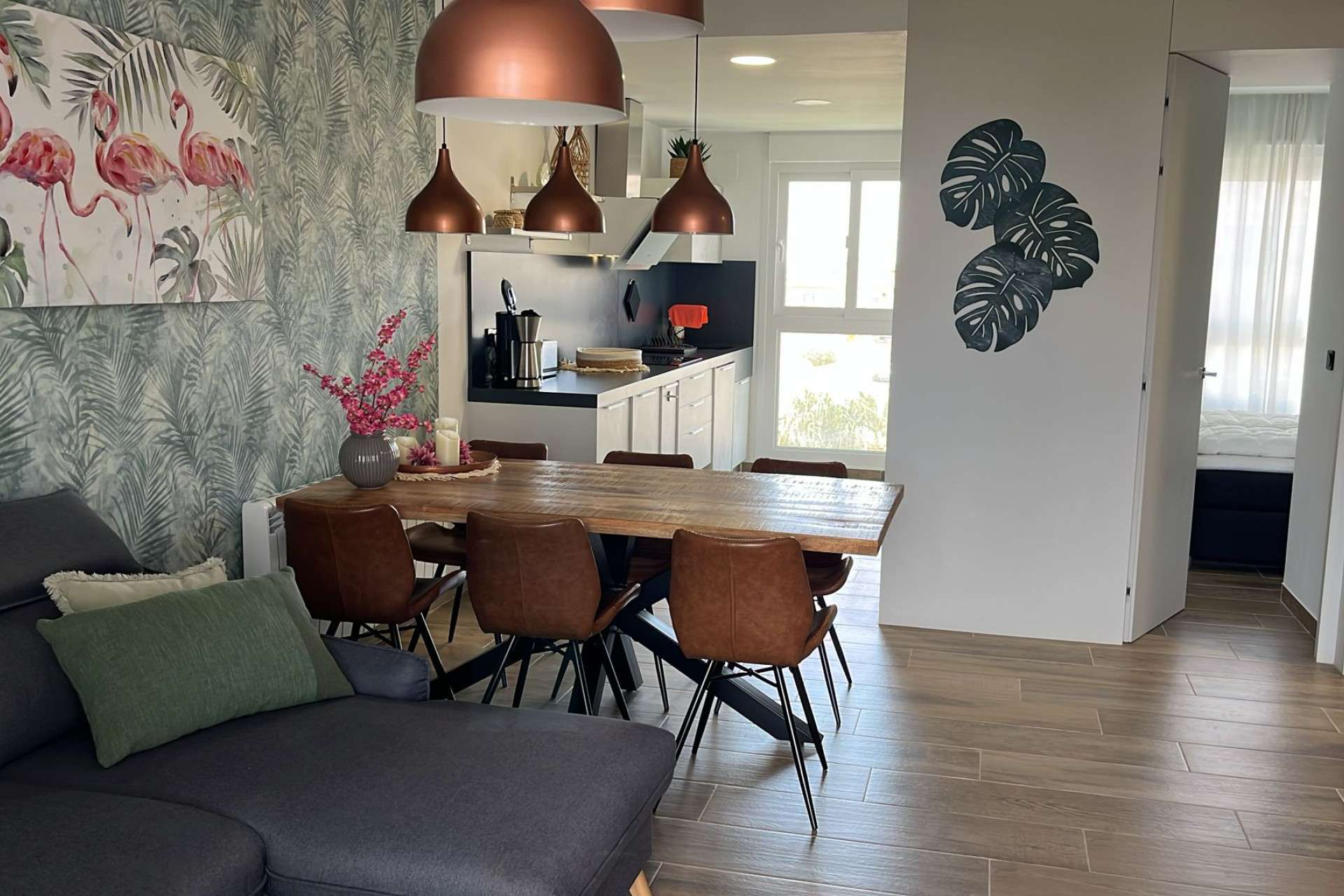 Resale - Apartment / Flat - Los Altos