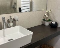 Resale - Apartment / Flat - Los Altos