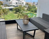 Resale - Apartment / Flat - Los Altos
