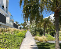 Resale - Apartment / Flat - Los Altos
