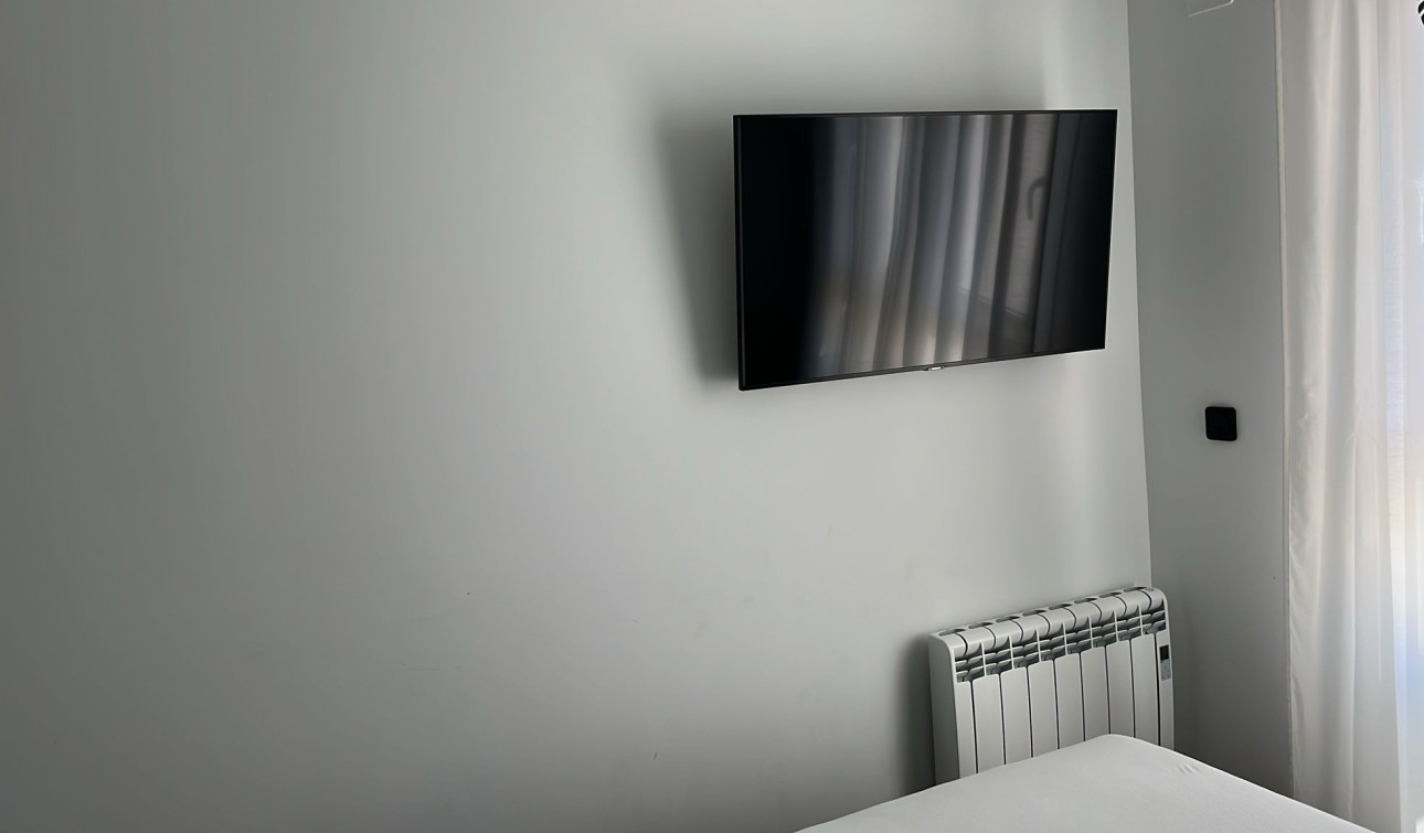 Resale - Apartment / Flat - Los Altos