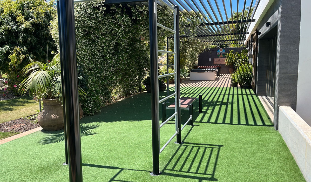 Resale - Apartment / Flat - Los Altos