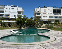 Resale - Apartment / Flat - Los Altos