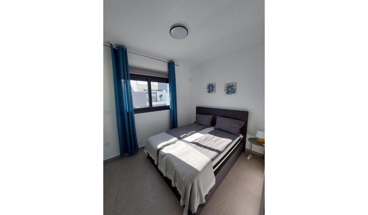 Resale - Apartment / Flat - Los Balcones