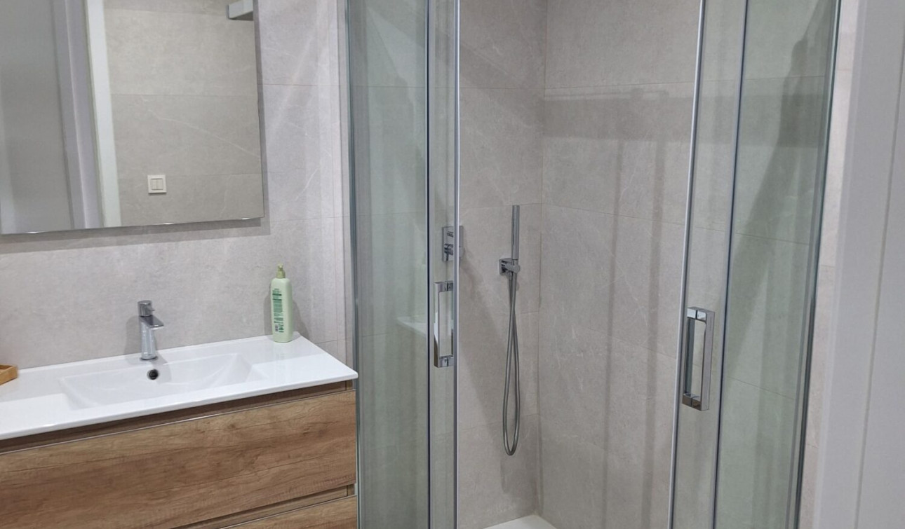 Resale - Apartment / Flat - Los Balcones