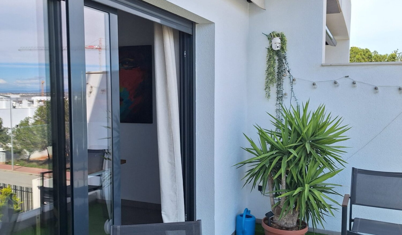 Resale - Apartment / Flat - Los Balcones