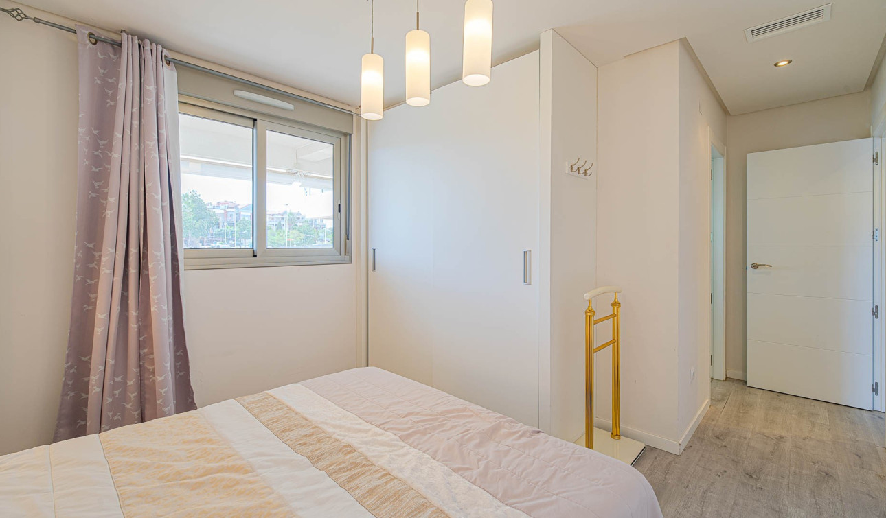 Resale - Apartment / Flat - Los Dolses - Villamartin