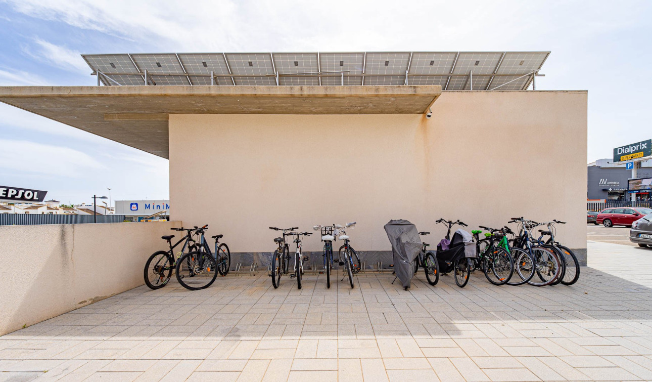 Resale - Apartment / Flat - Los Dolses - Villamartin