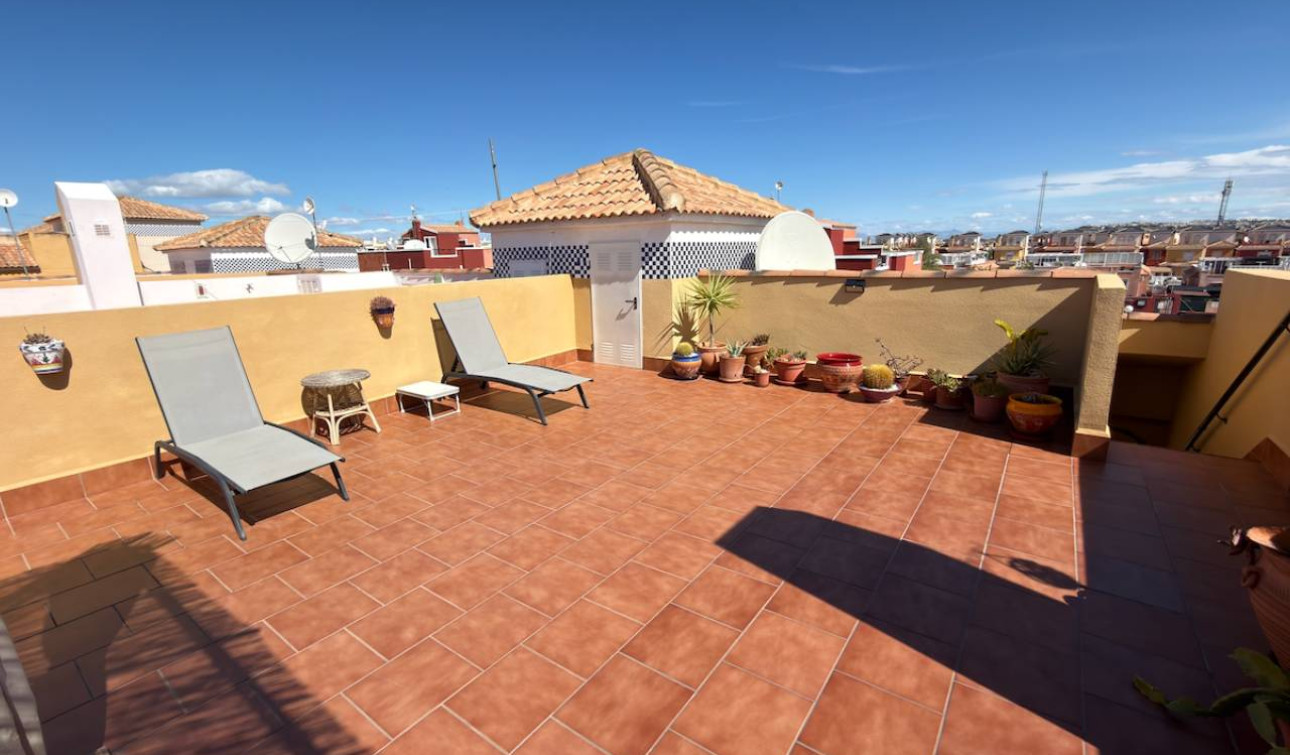 Resale - Apartment / Flat - Los Montesinos - La Herrada
