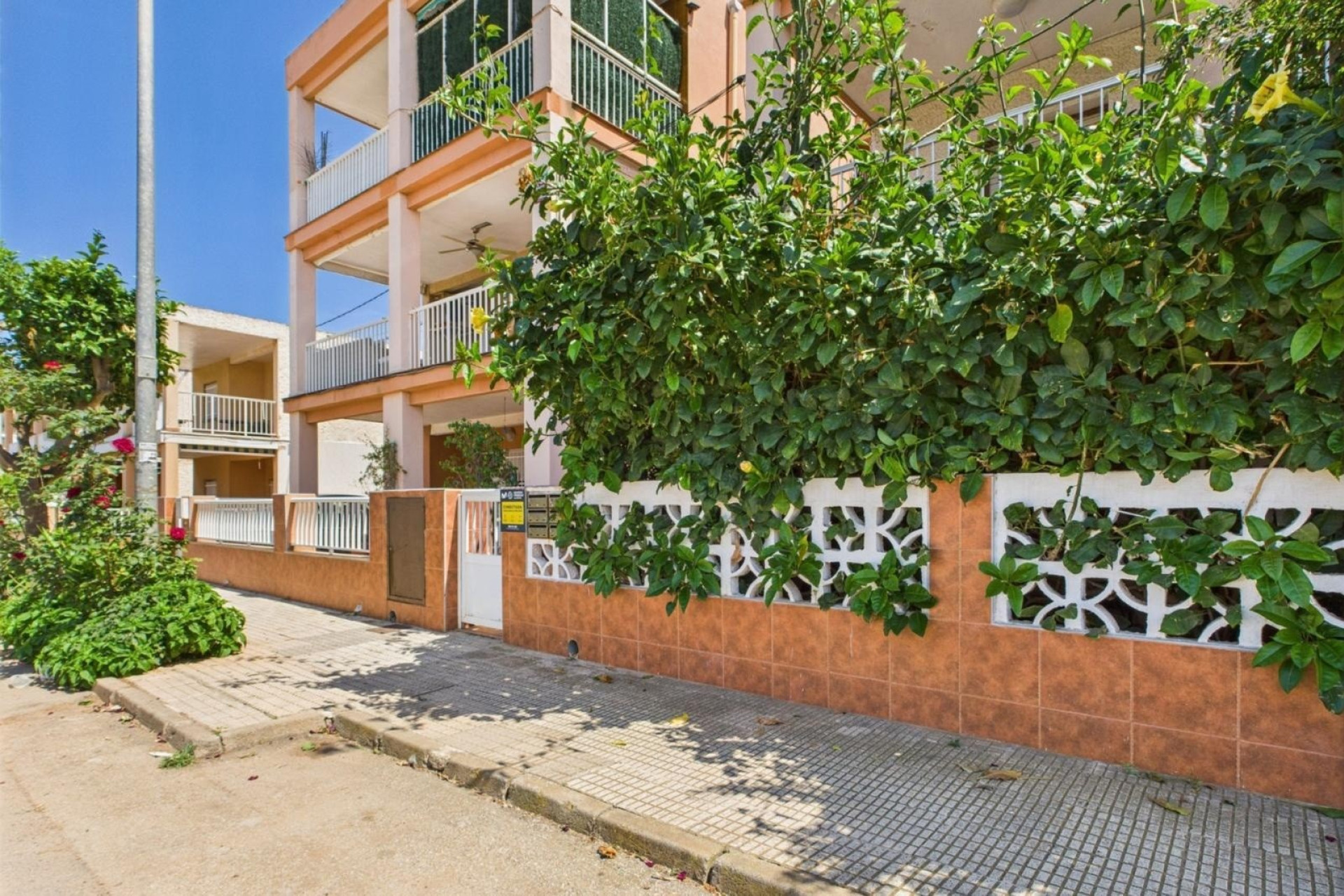 Resale - Apartment / Flat - Los Urrutias - Estrella De Mar