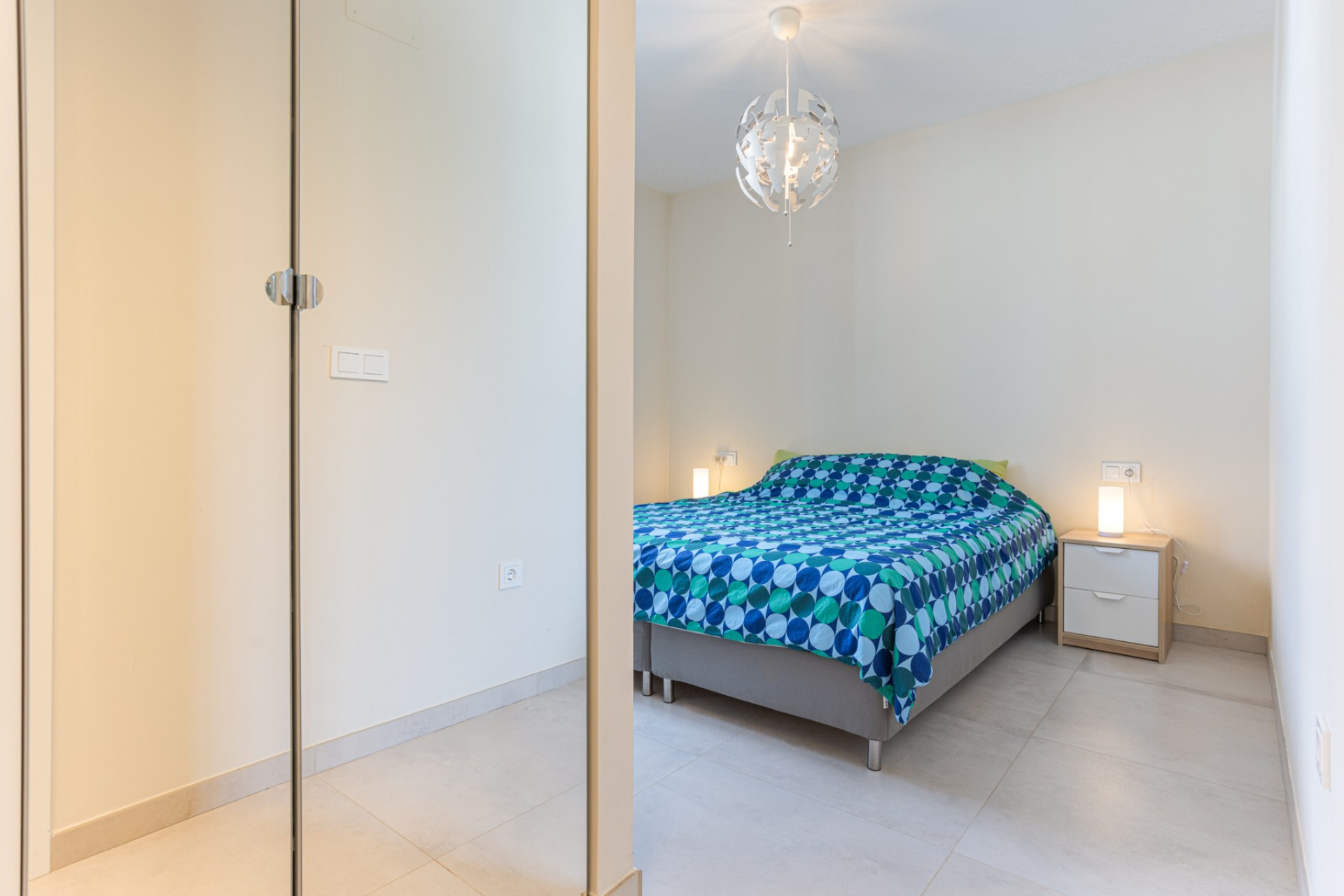 Resale - Apartment / Flat - Mar de Cristal