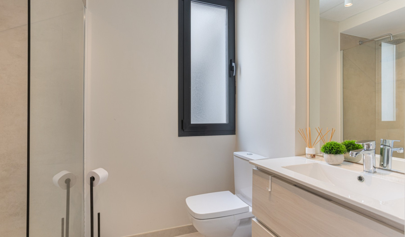 Resale - Apartment / Flat - Mar de Cristal