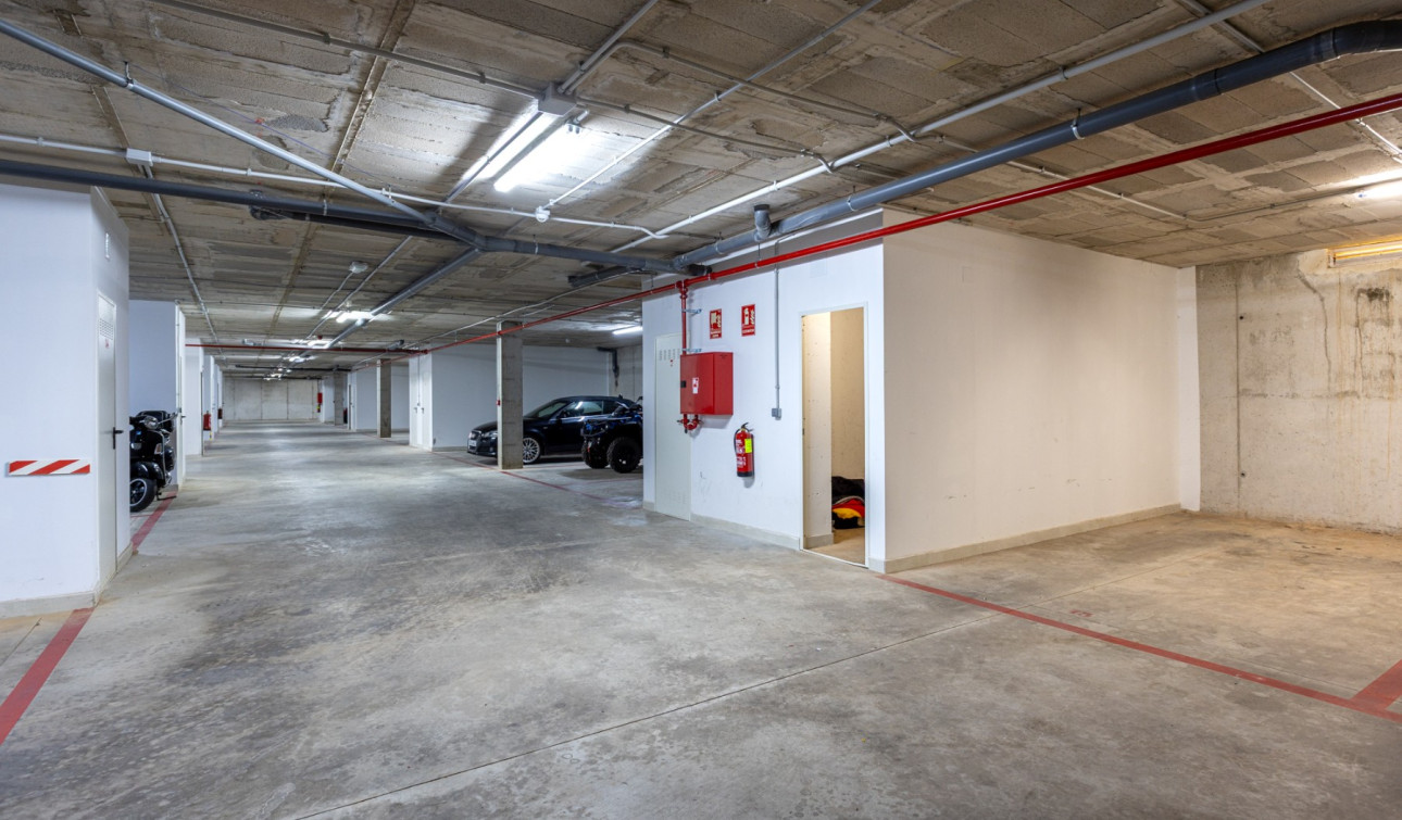 Resale - Apartment / Flat - Mar de Cristal