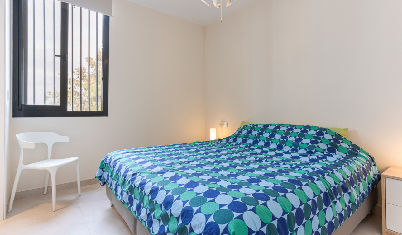 Resale - Apartment / Flat - Mar de Cristal