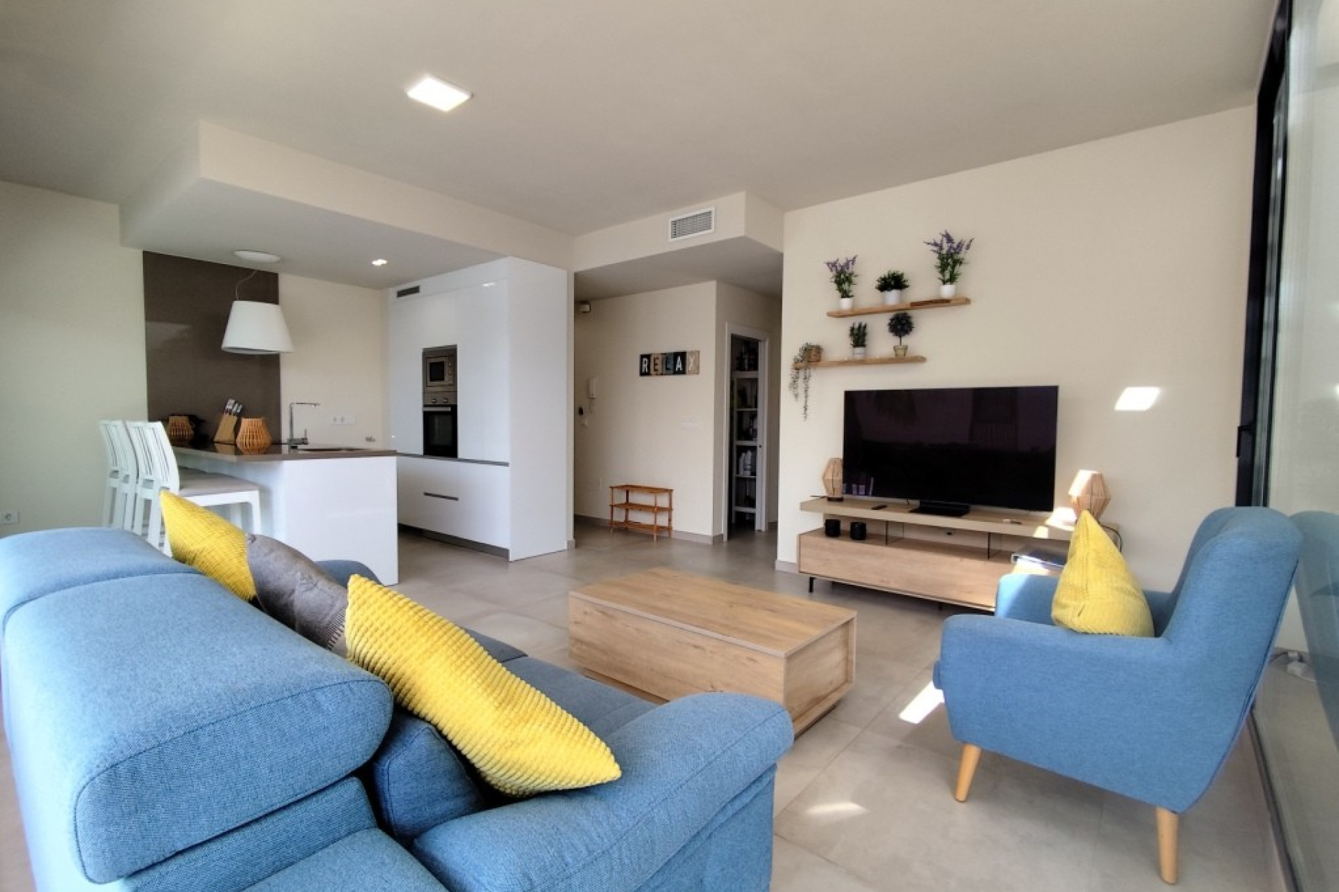 Resale - Apartment / Flat - Mar de Cristal