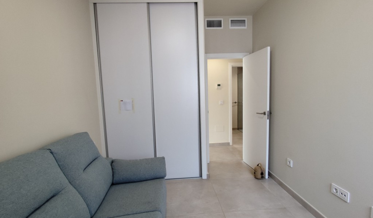 Resale - Apartment / Flat - Mar de Cristal