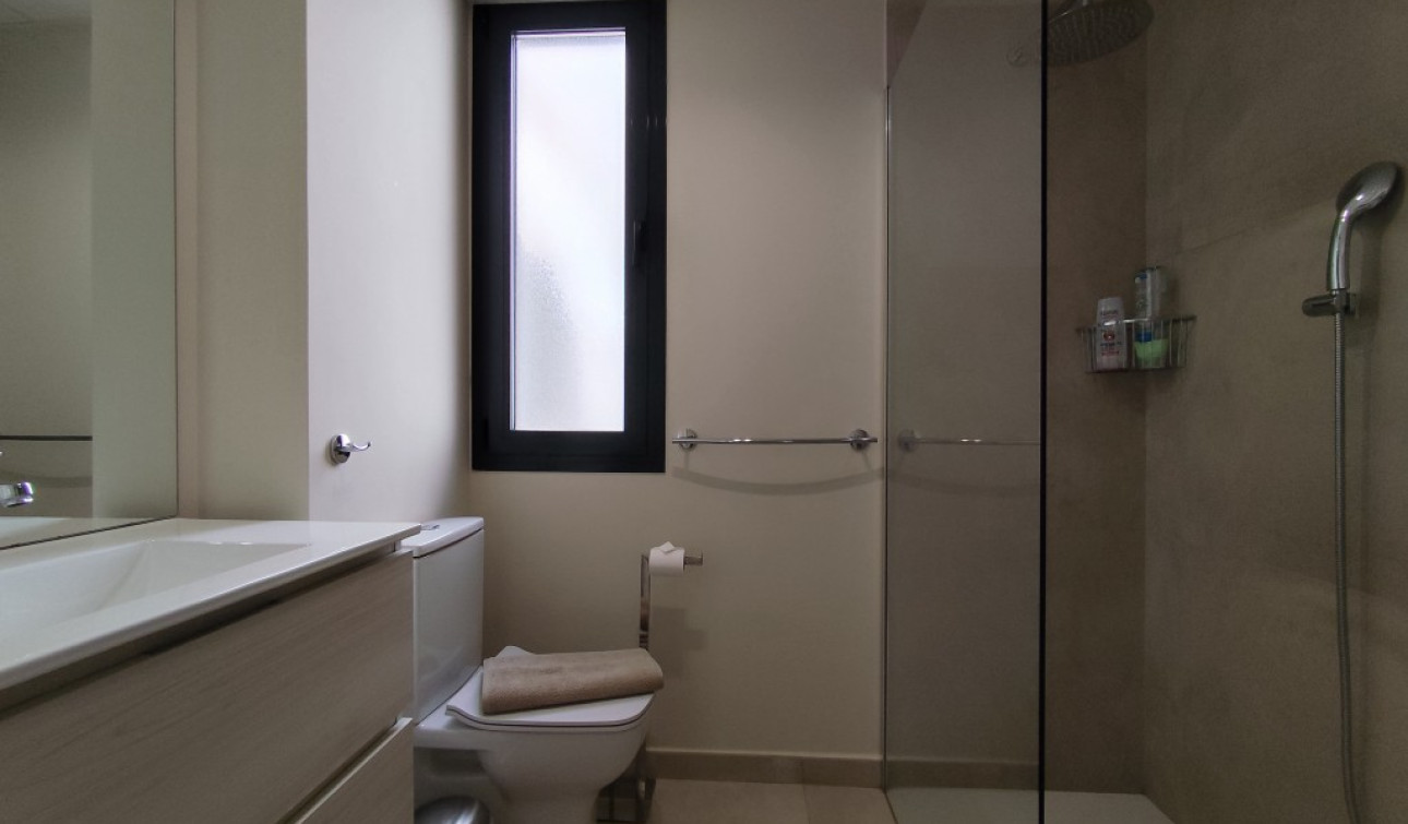 Resale - Apartment / Flat - Mar de Cristal