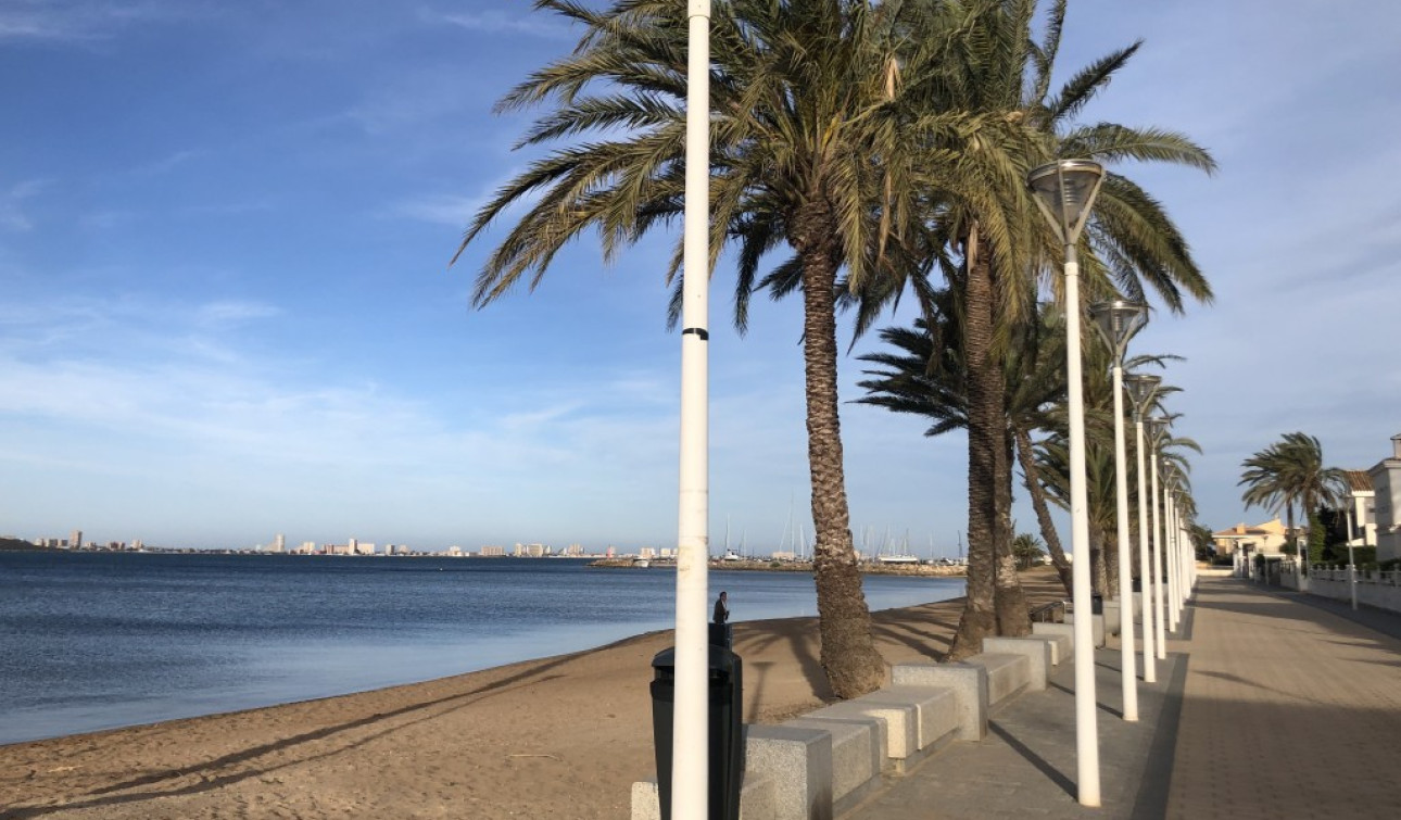 Resale - Apartment / Flat - Mar de Cristal