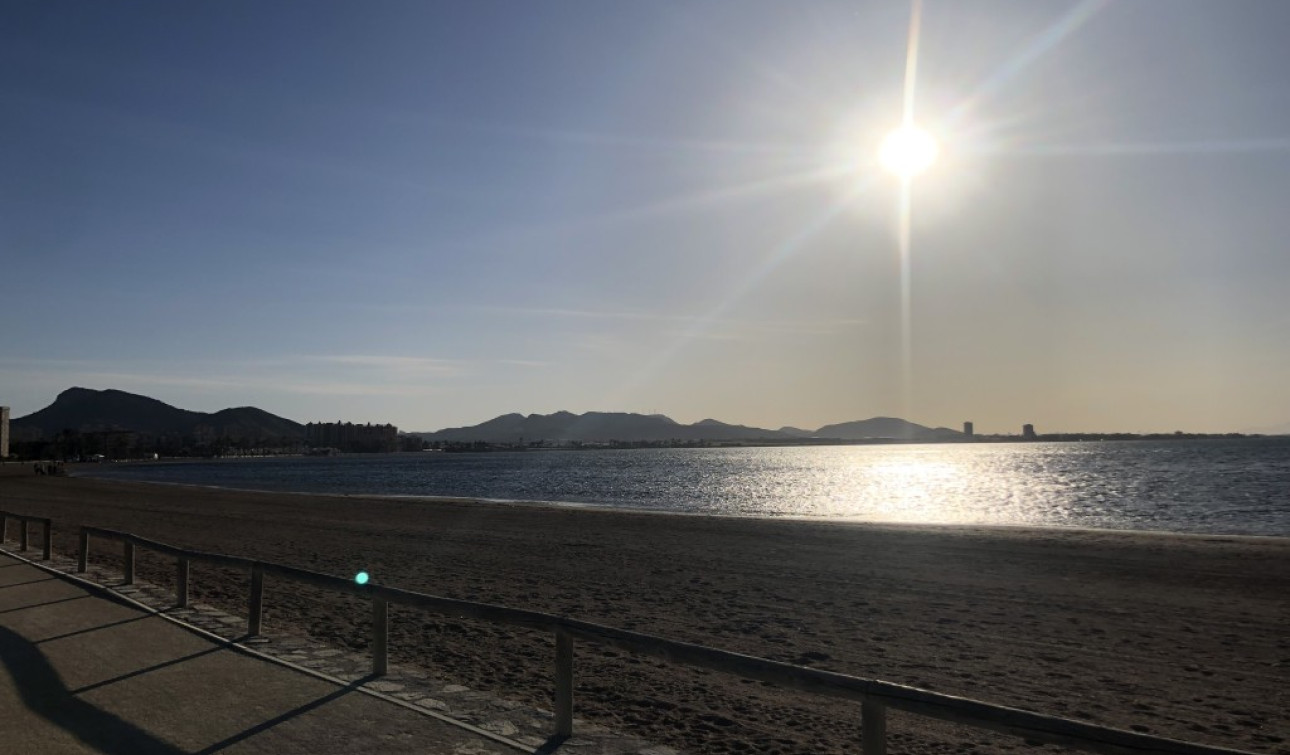 Resale - Apartment / Flat - Mar de Cristal