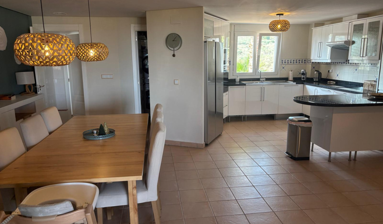 Resale - Apartment / Flat - Murcia