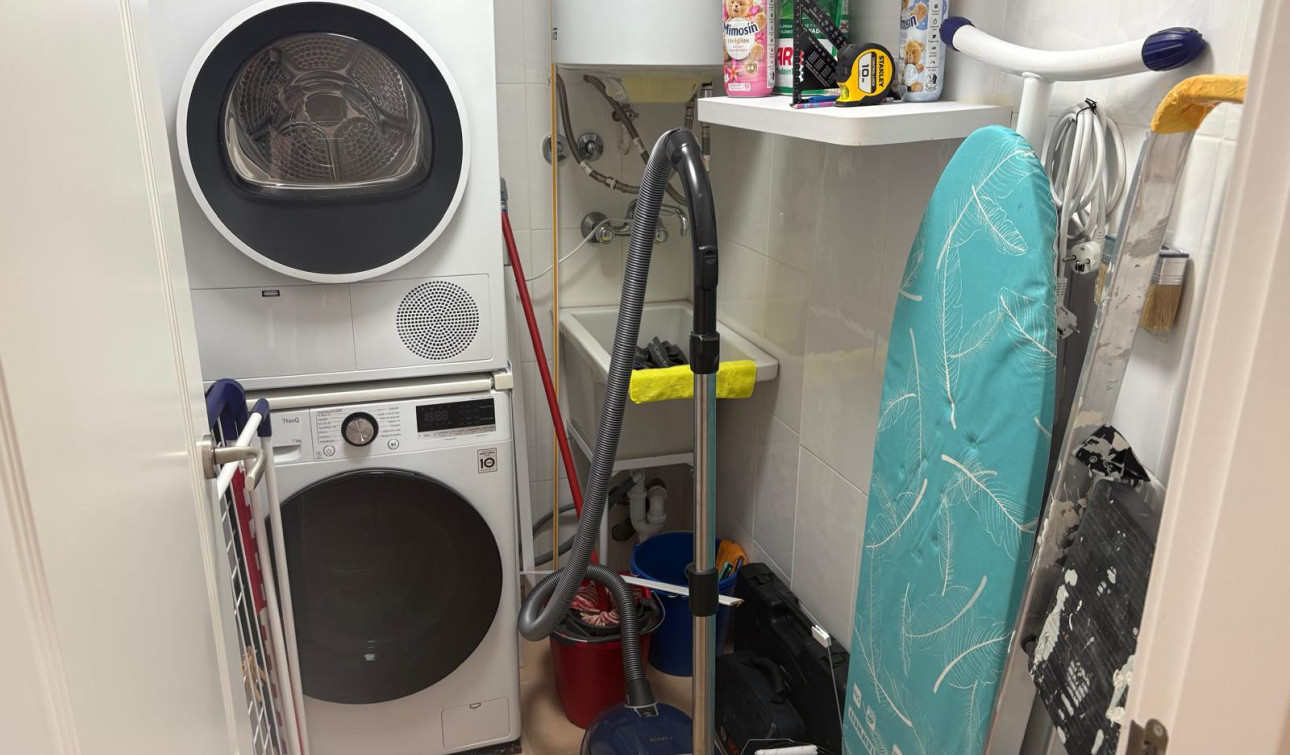 Resale - Apartment / Flat - Murcia