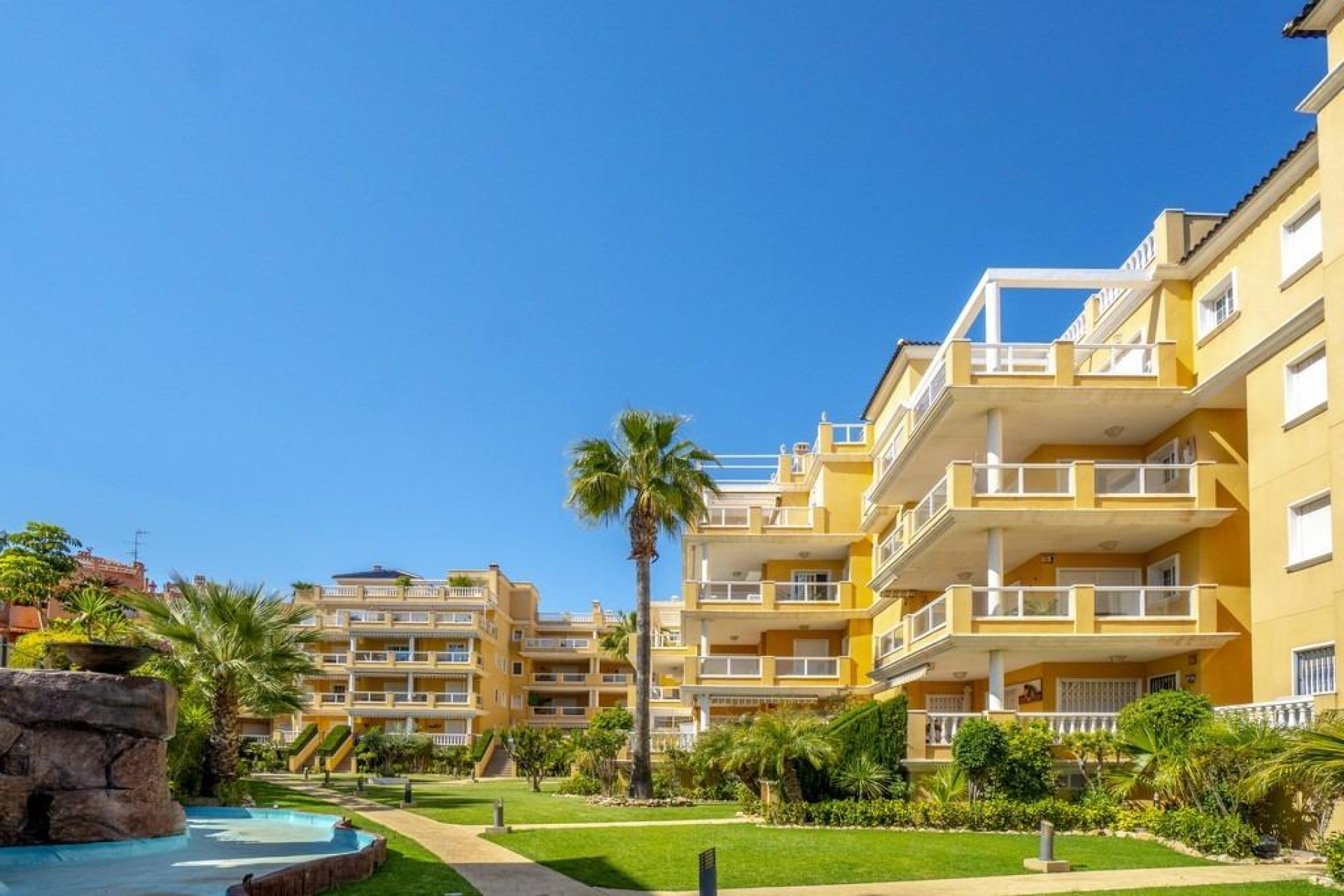 Resale - Apartment / Flat - Orihuela Costa - Aguamarina