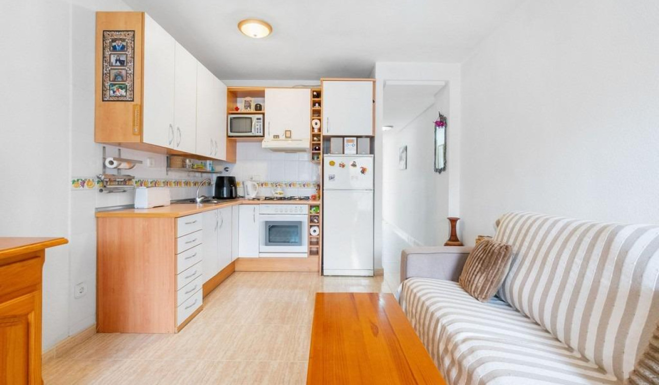 Resale - Apartment / Flat - Orihuela Costa - Aguamarina