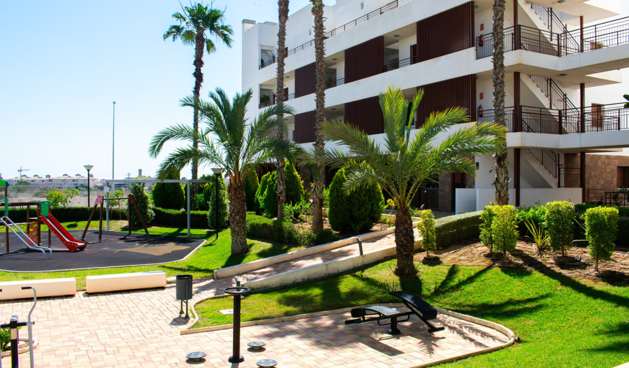 Resale - Apartment / Flat - Orihuela Costa - Cabo Roig