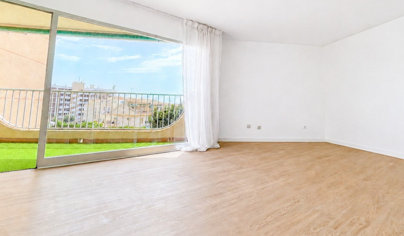 Resale - Apartment / Flat - Orihuela Costa - Cabo Roig