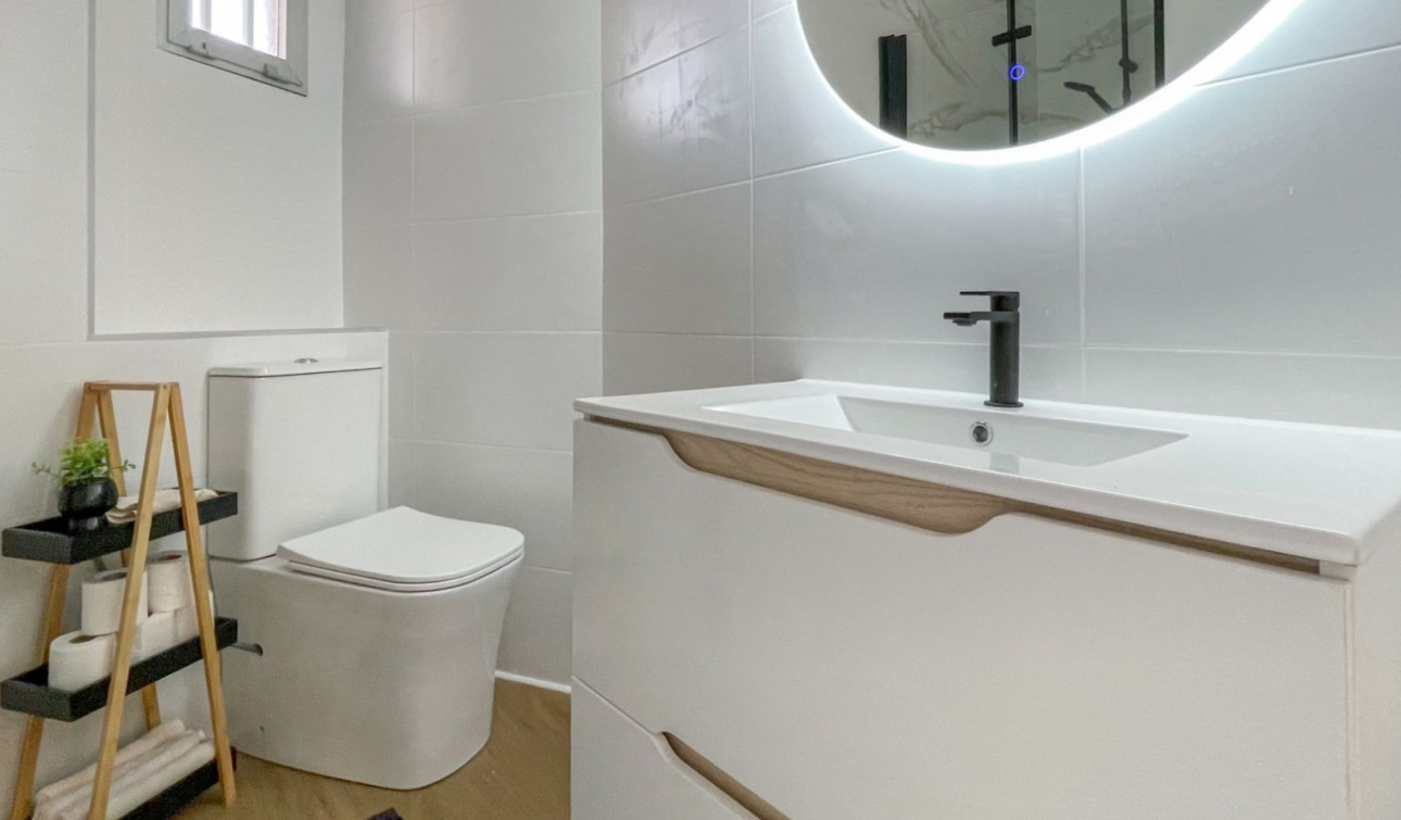 Resale - Apartment / Flat - Orihuela Costa - Cabo Roig