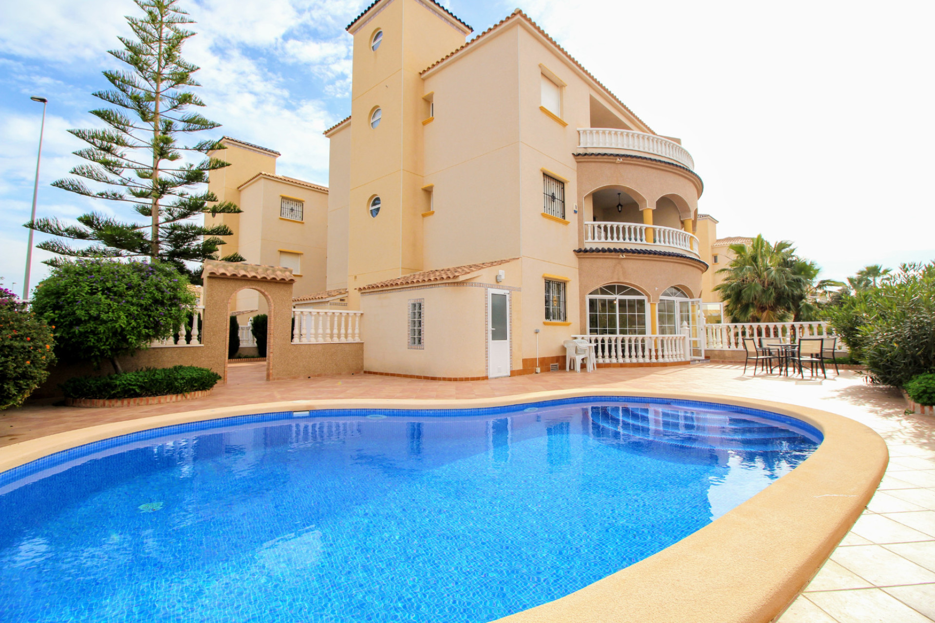 Resale - Apartment / Flat - Orihuela Costa - Cabo Roig