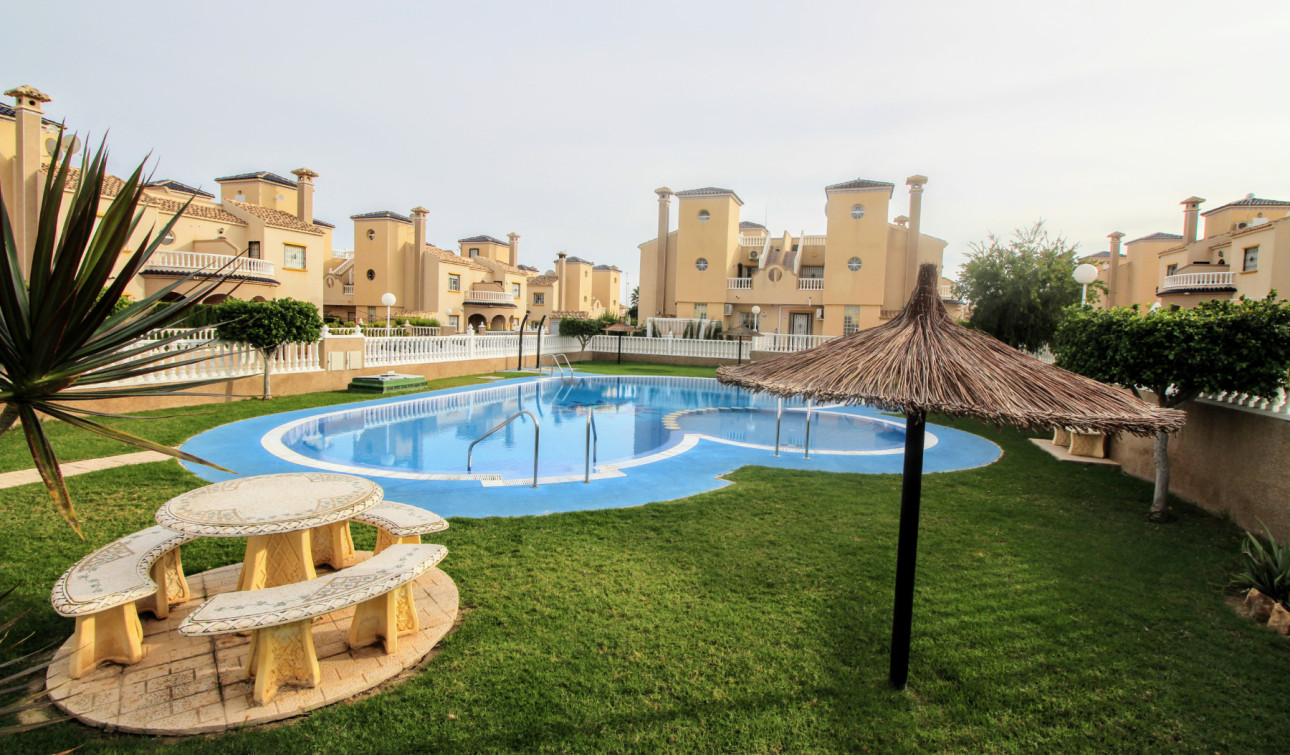 Resale - Apartment / Flat - Orihuela Costa - Cabo Roig