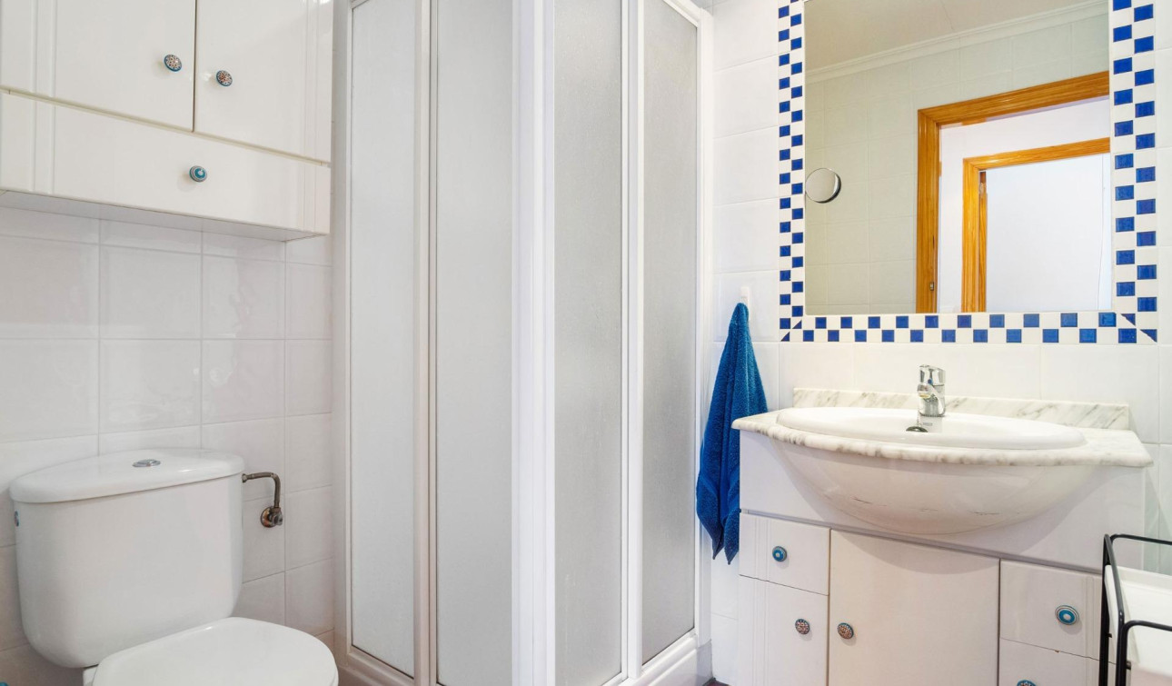 Resale - Apartment / Flat - Orihuela Costa - Campoamor