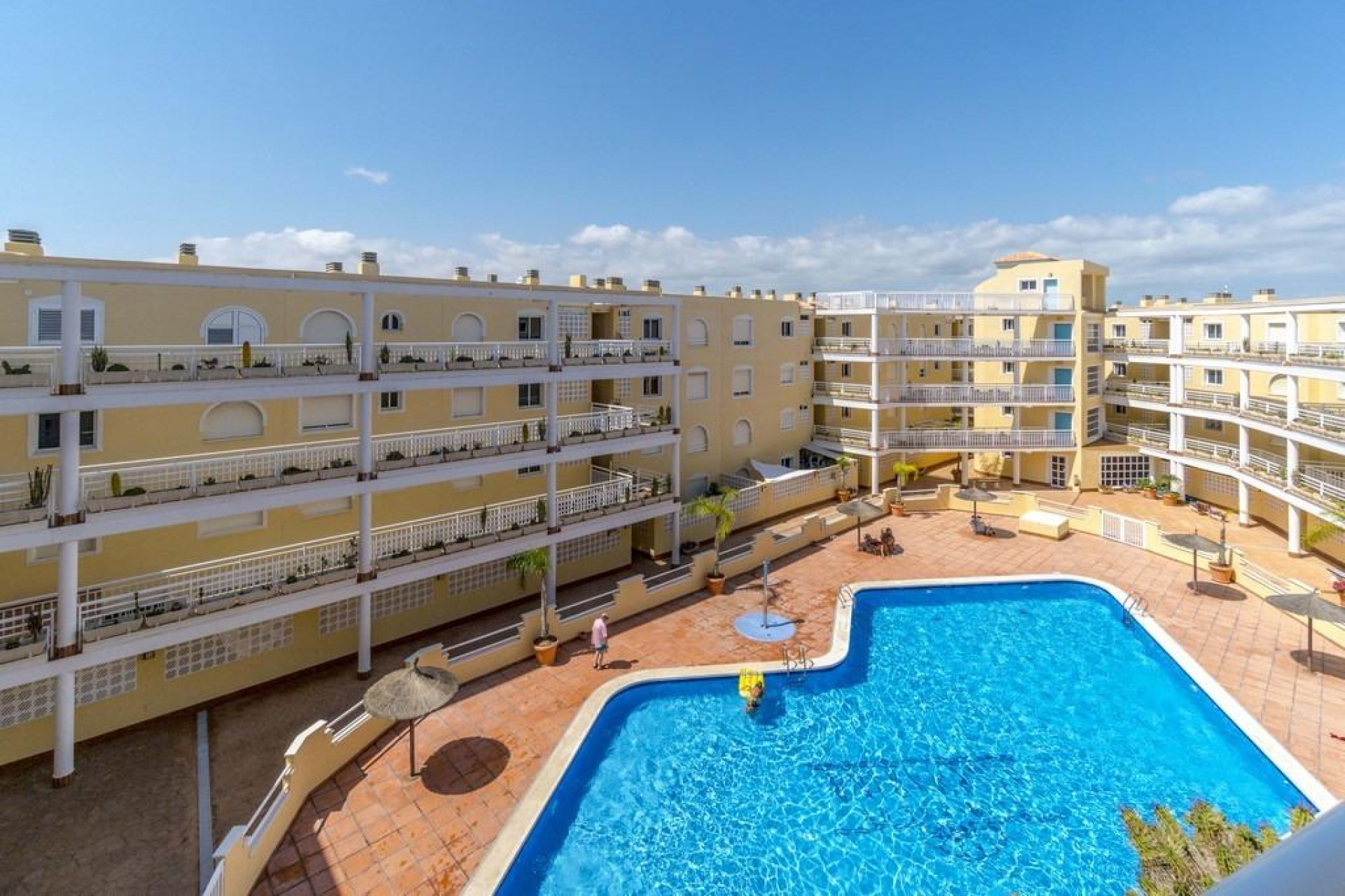 Resale - Apartment / Flat - Orihuela Costa - Campoamor