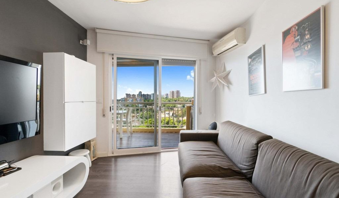 Resale - Apartment / Flat - Orihuela Costa - Campoamor