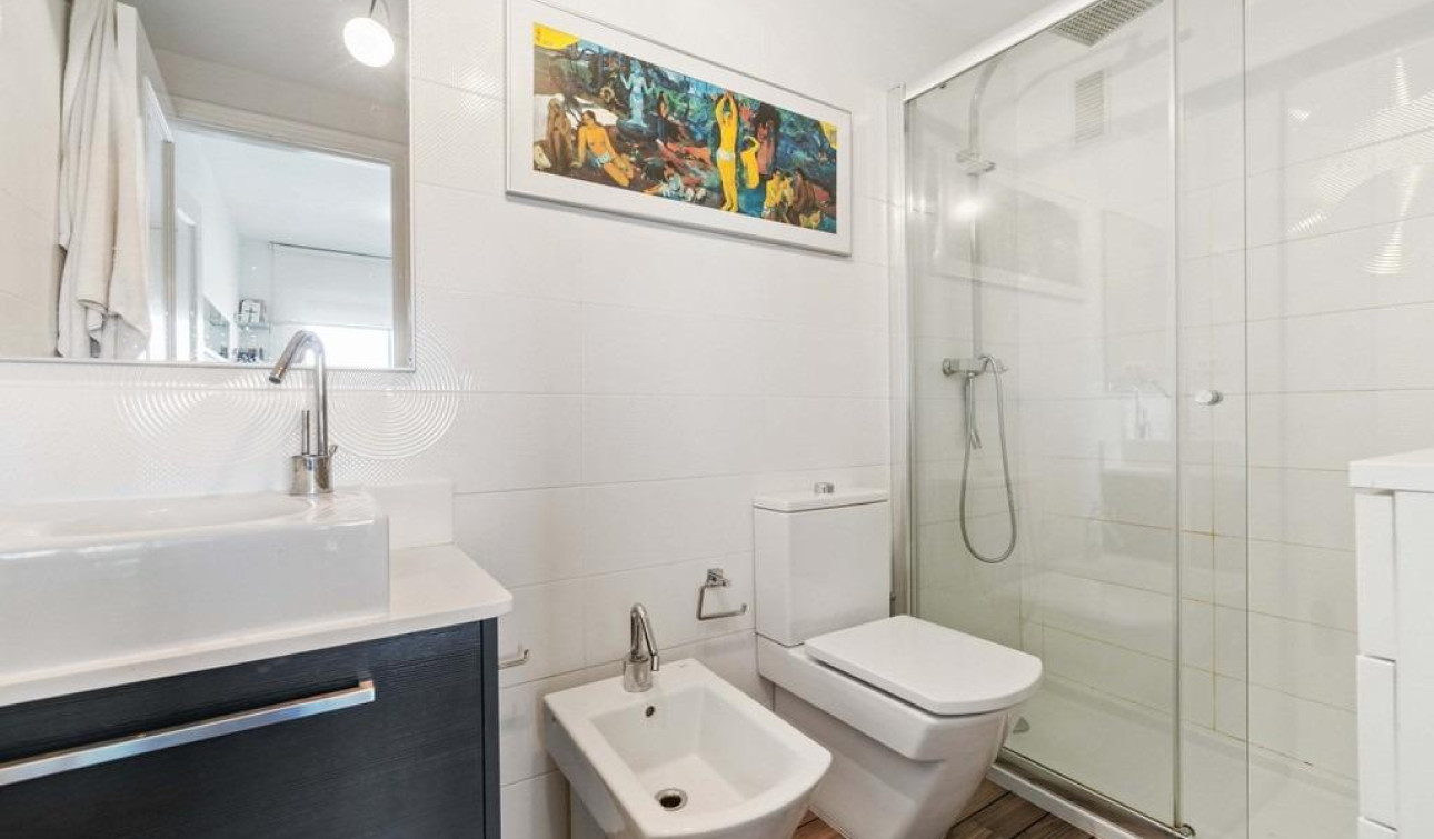 Resale - Apartment / Flat - Orihuela Costa - Campoamor