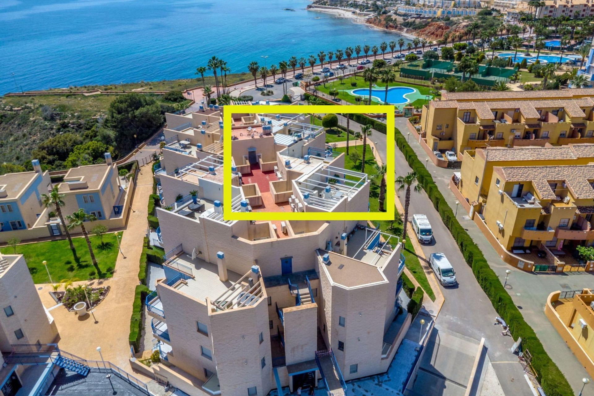 Resale - Apartment / Flat - Orihuela Costa - Campoamor