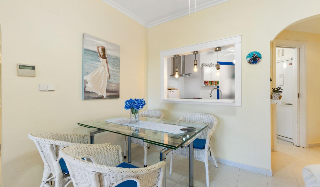 Resale - Apartment / Flat - Orihuela Costa - Campoamor