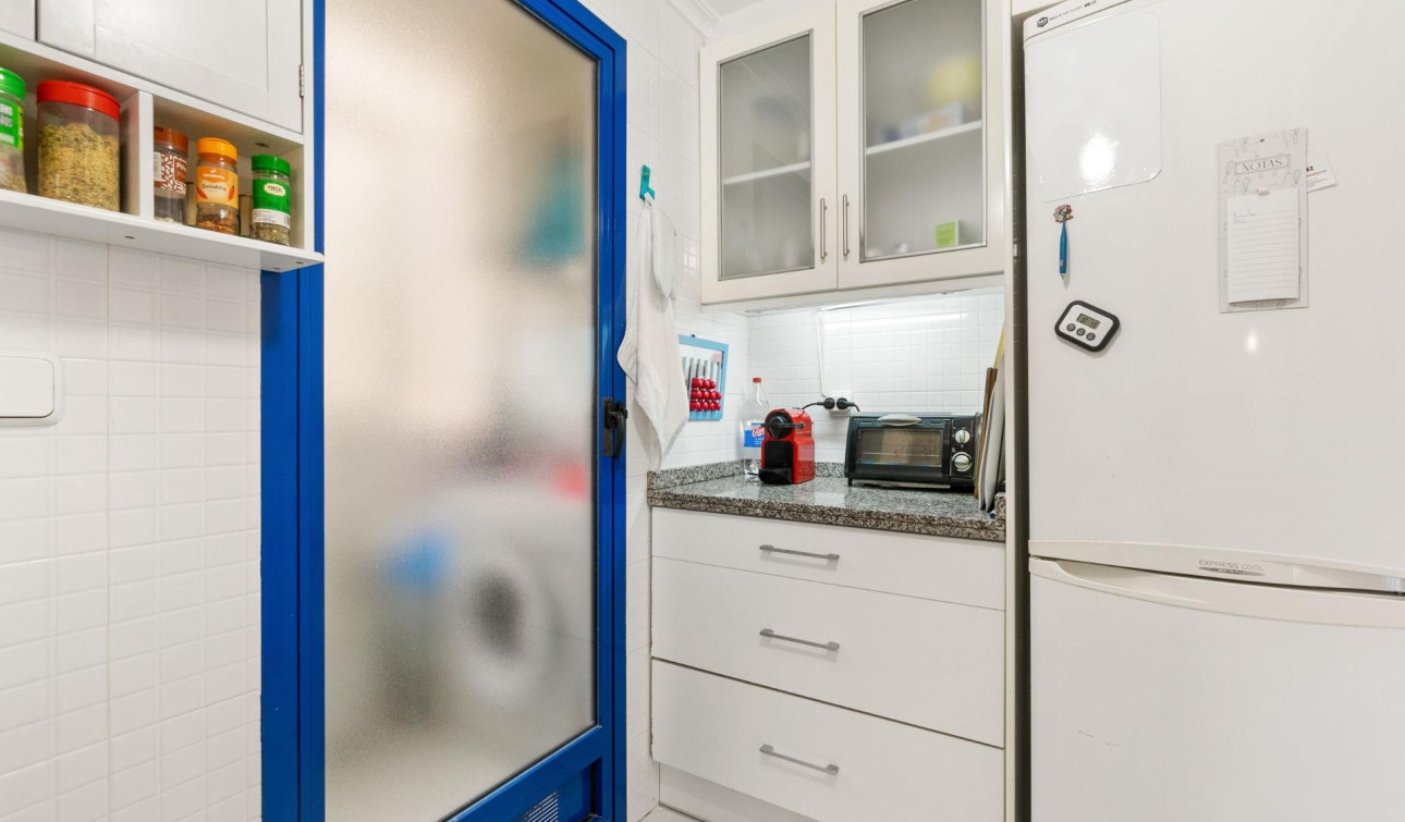 Resale - Apartment / Flat - Orihuela Costa - Campoamor